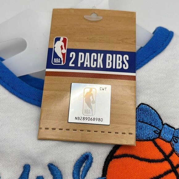 OKC THUNDER Baby Bibs Bows & Basketball 2-Pack Gift Set NBA White Blue NWT Cute - Picture 4 of 8